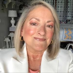 Meet your Posher, Donna